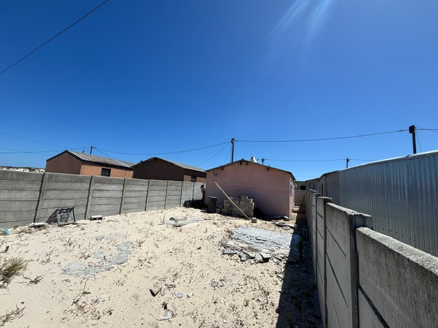 2 Bedroom Property for Sale in Kuyasa Western Cape